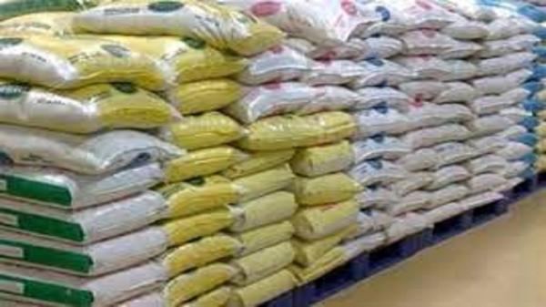 توزیع 5700 تن برنج خارجی در استان اردبیل