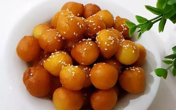 طرز تهیه شیرینی لگیمات با مواد اولیۀ تازه